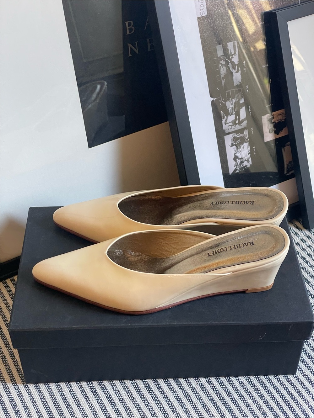 MAKE AN OFFER I Rachel Comey Cream Patent Pointed Mule Low Heel Wedges